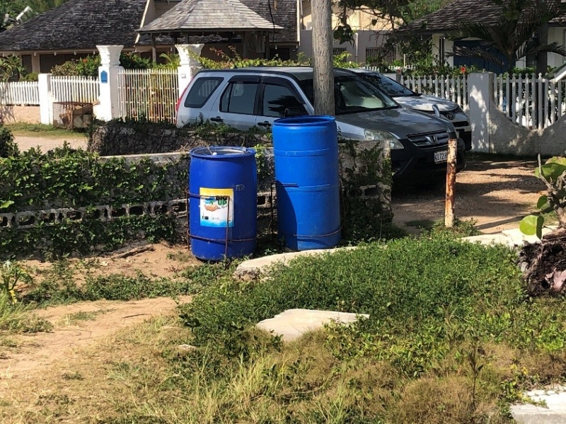 garbage bins  duncans beach